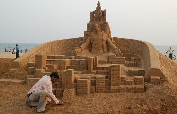 sand sculpture of jesus
