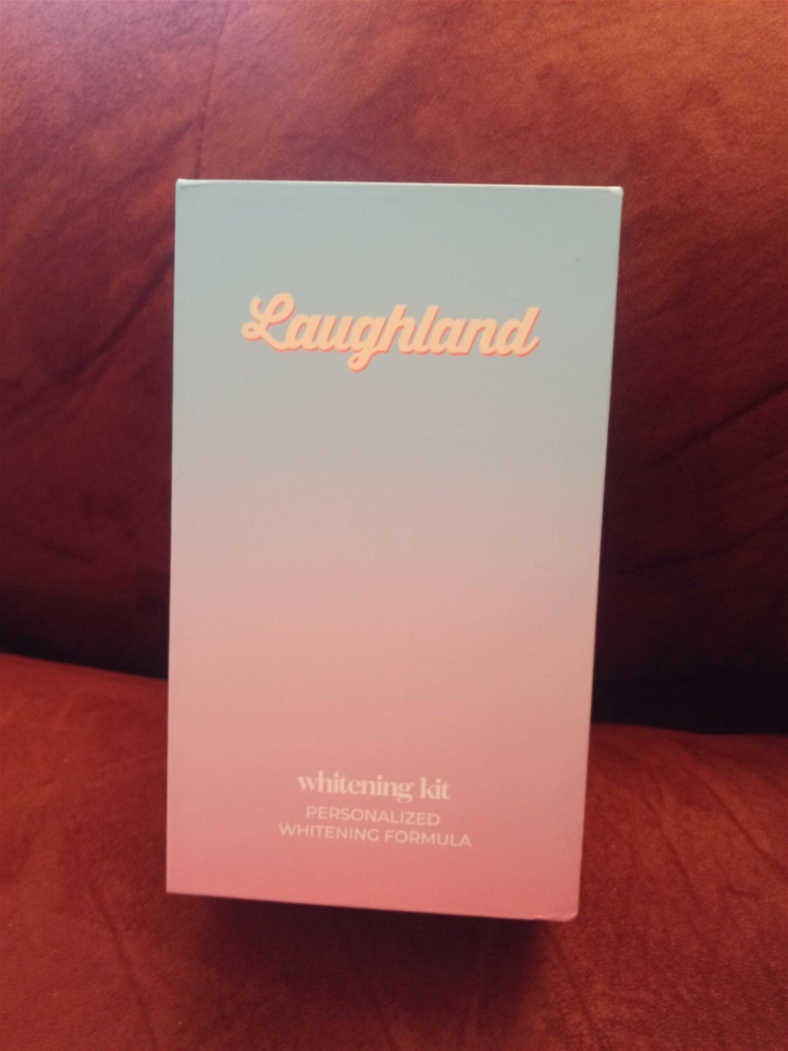 A picture of the Laughland whitening kit's packaging.